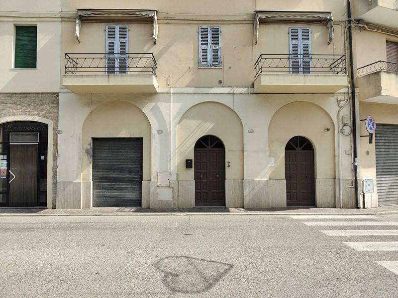 Box in Vendita a Acquaviva Picena, 20'000€, 22 m²