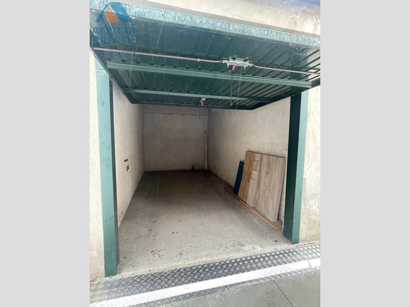 Box in Vendita a Chivasso, 15'000€, 14 m²