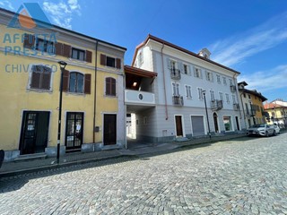 Ufficio in Affitto a Montanaro, 350€, 30 m²