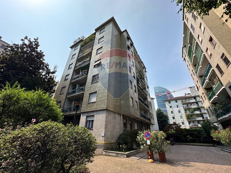 Trilocale in Vendita a Milano, 369'000€, 90 m²