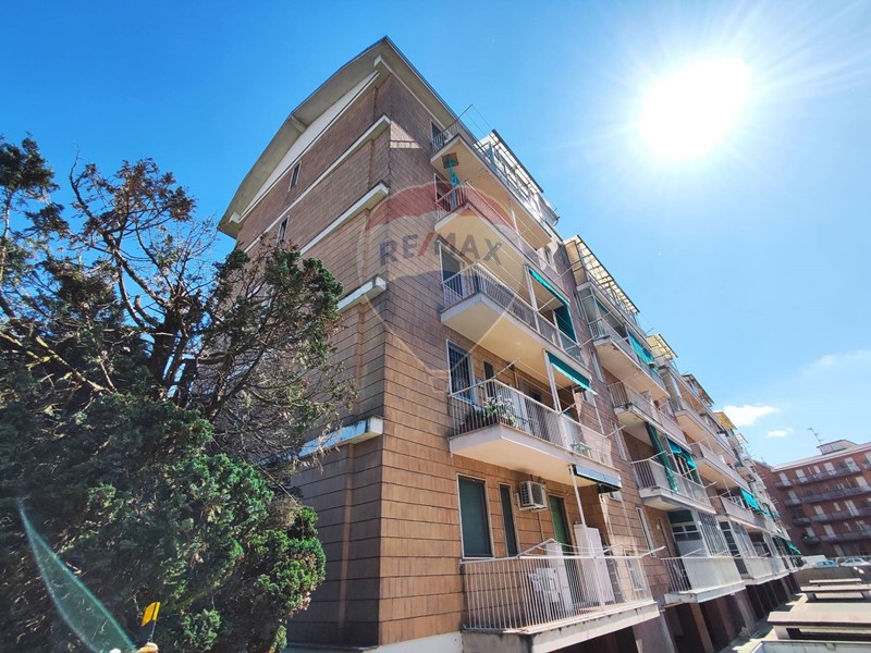 Quadrilocale in Vendita a Alessandria, 80'000€, 107 m²