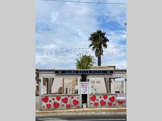 Attività commerciale in Vendita a Gallipoli, 55'000&euro;, 72 m²