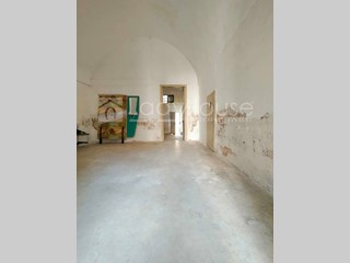 Casa Indipendente in Vendita a Tuglie, 35'000€, 83 m²