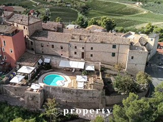 Appartamento in Vendita a Monteprandone, 1172 m²