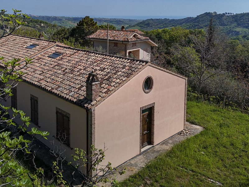 Rustico in Vendita a Ripatransone, 145'000€, 90 m²