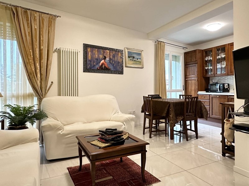 Trilocale in Vendita a Pesaro, 390'000&euro;, 92 m²