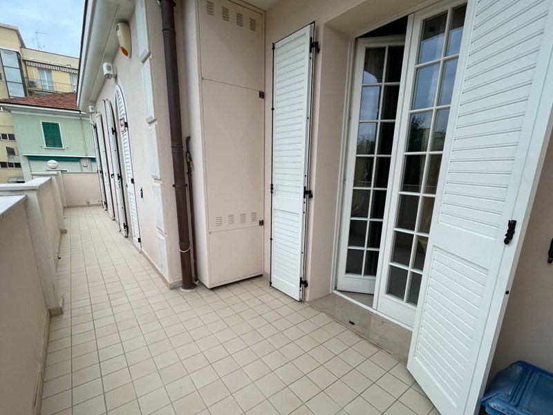 Trilocale in Vendita a Pesaro, 335'000&euro;, 90 m²