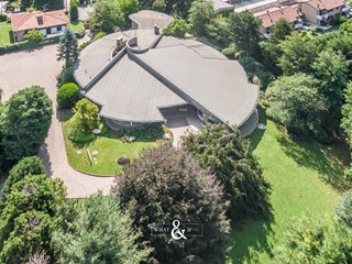 Villa in Vendita a Briosco, 1'250'000€, 1500 m²