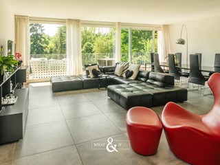 Villa in Vendita a Cabiate, 980'000€, 389 m²