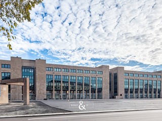 Ufficio in Vendita a Monza, 320'000€, 136 m²