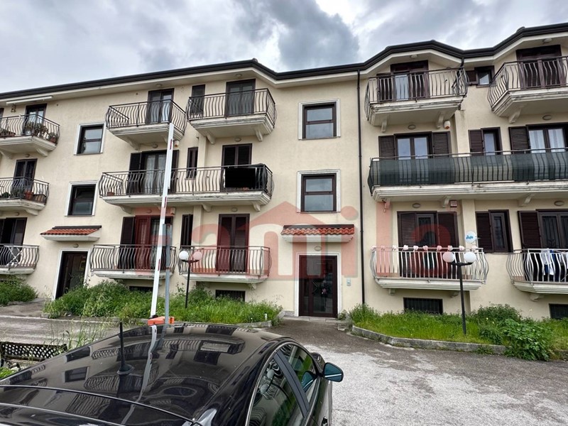 Quadrilocale in Vendita a Mugnano del Cardinale, 119'000€, 106 m²