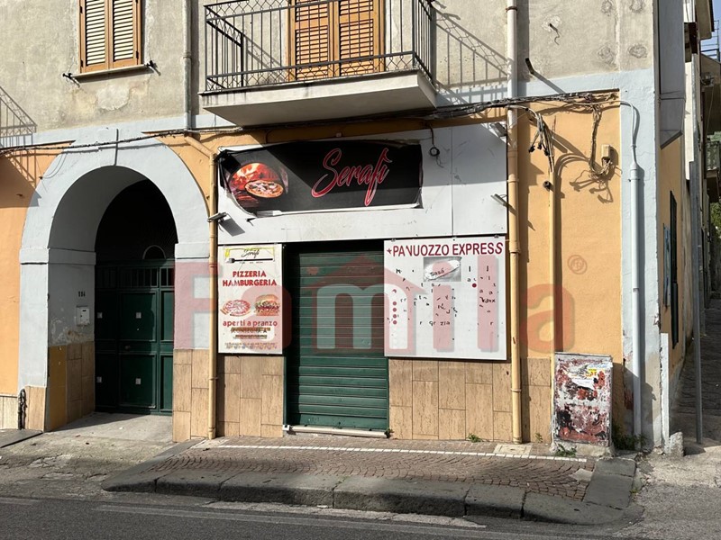 Attività commerciale in Vendita a Mugnano del Cardinale, 20'000€, 18 m²