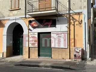 Attività commerciale in Vendita a Mugnano del Cardinale, 20'000€, 18 m²