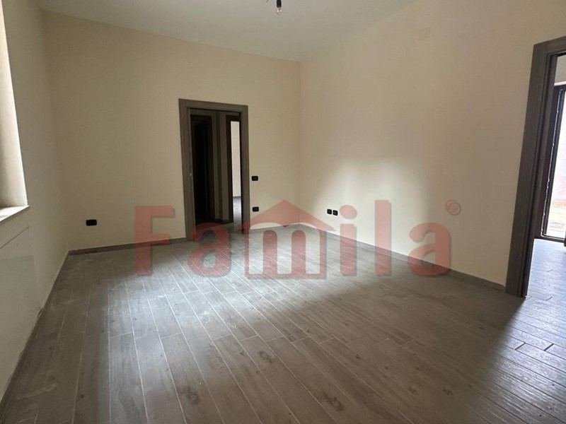 Trilocale in Vendita a Quadrelle, 105'000€, 75 m²