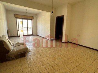 Quadrilocale in Vendita a Sperone, 75'000&euro;, 95 m²