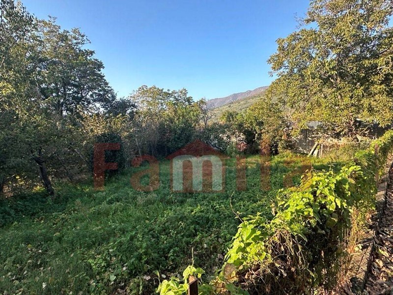 Terreno agricolo in Vendita a Sirignano, 19'000€, 377 m²