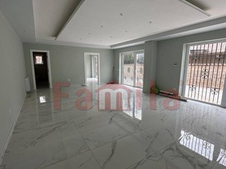 Casa Semi Indipendente in Vendita a Sirignano, 220'000€, 140 m²