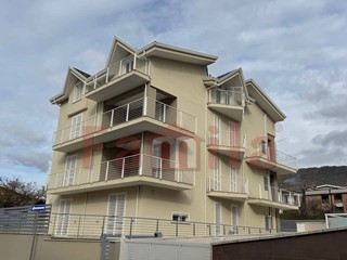 Quadrilocale in Vendita a Mugnano del Cardinale, 100 m²