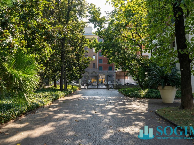 Ufficio in Affitto a Milano, 19'167€, 360 m²