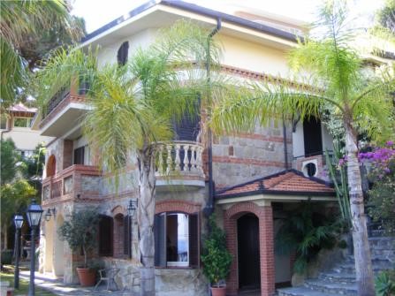 Villa in Vendita a Sanremo, 3'000'000€, 400 m²