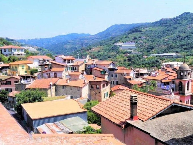 Quadrilocale in Vendita a San Biagio della Cima, 128'000€, 90 m²