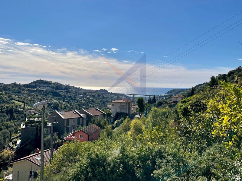 Villa in Vendita a Vallebona, 450'000€, 200 m²