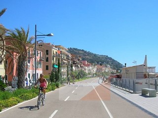 Box in Vendita a Ospedaletti, 30'000€, 16 m²