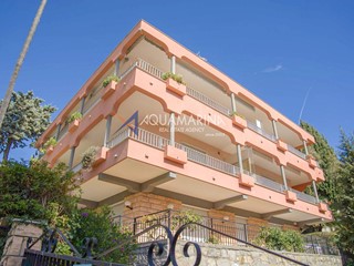 Trilocale in Vendita a Vallecrosia, 210'000€, 70 m²