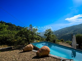 Villa in Vendita a Seborga, 600'000€, 240 m²