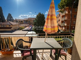 Bilocale in Vendita a Bordighera, 200'000€, 60 m²