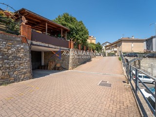 Magazzino in Vendita a Taggia, 95'000€, 220 m²