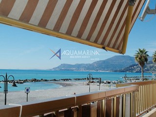 Bilocale in Vendita a Ventimiglia, 260'000€, 57 m²