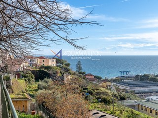 Trilocale in Vendita a Sanremo, 406'000€, 93 m²