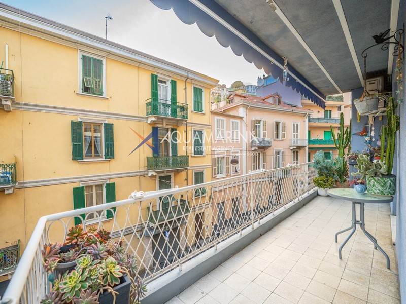 Trilocale in Vendita a Sanremo, 179'000€, 69 m²