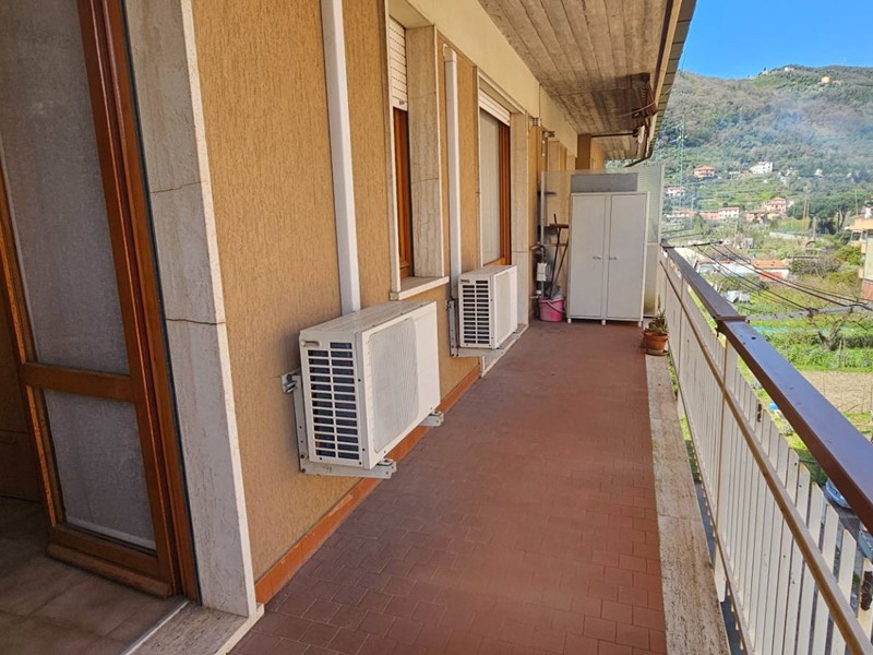 Trilocale in Vendita a Cogorno, 150'000€, 51 m²