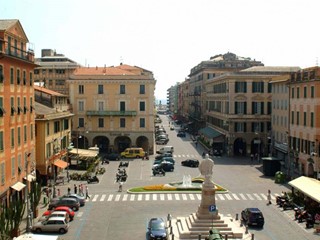 Immobile commerciale in Vendita a Chiavari, 390'000€, 40 m²