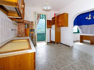 Casa Semi Indipendente in Vendita a Chiavari, 225'000€, 140 m²