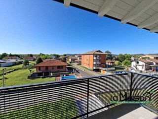 Trilocale in Vendita a Strambino, 145'000€, 85 m²