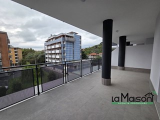 Quadrilocale in Vendita a Ivrea, 280'000€, 118 m²
