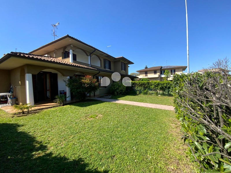 Quadrilocale in Vendita a Offanengo, 180'000&euro;, 95 m²