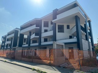 Trilocale in Vendita a Gallarate, 340'000€, 108 m²