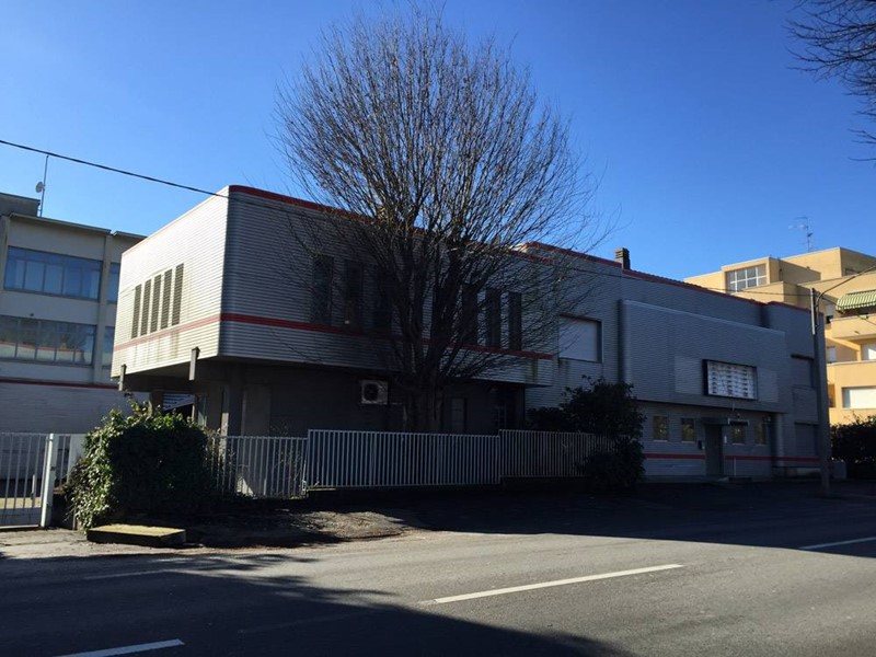 Capannone in Affitto a Gallarate, 130'000&euro;, 2500 m²