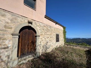 Attività commerciale in Vendita a Sinagra, 375'000€, 470 m²