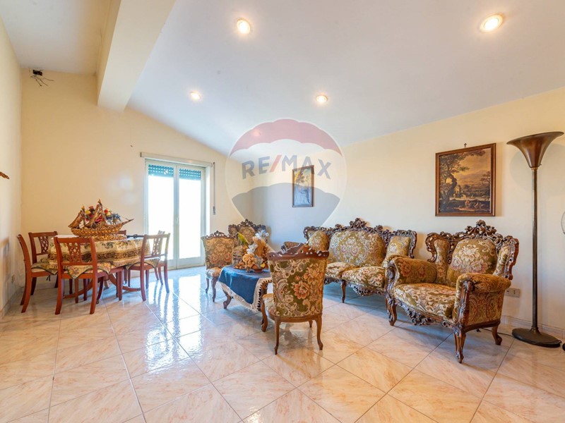 Trilocale in Vendita a Roma, 140'000€, 125 m²