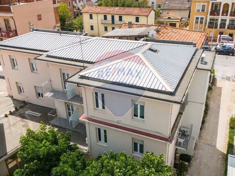 Appartamento in Vendita a Senigallia, 660'000&euro;, 970 m²