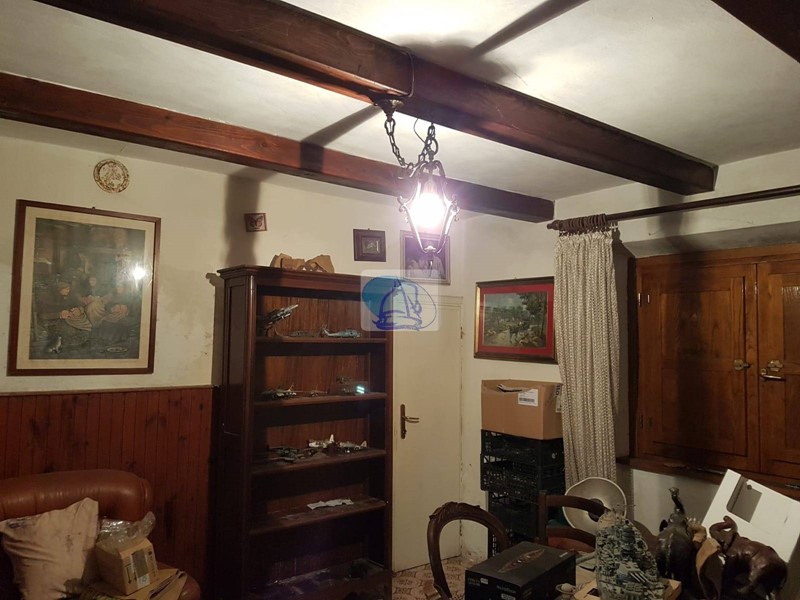 Casa Indipendente in Vendita a Viareggio, 370'000€, 120 m², con Box