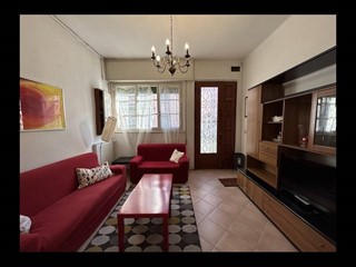 Casa Indipendente in Vendita a Viareggio, 445'000€, 147 m²