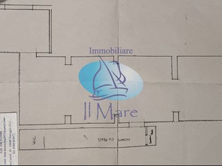 Immobile commerciale in Affitto a Viareggio, 1'500€, 110 m²
