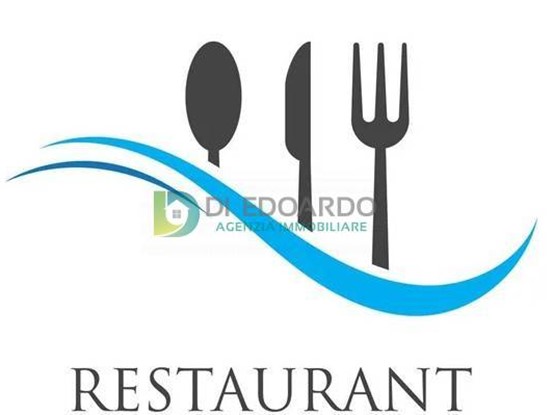 Attività commerciale in Vendita a Martinsicuro, 90'000€, 100 m²