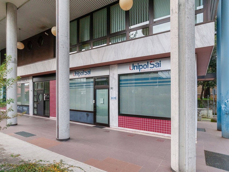 Immobile commerciale in Vendita a Gorizia, 110'000€, 109 m²